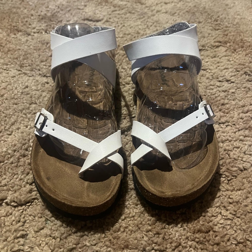 Outwoods White and Brown Women's Sandals